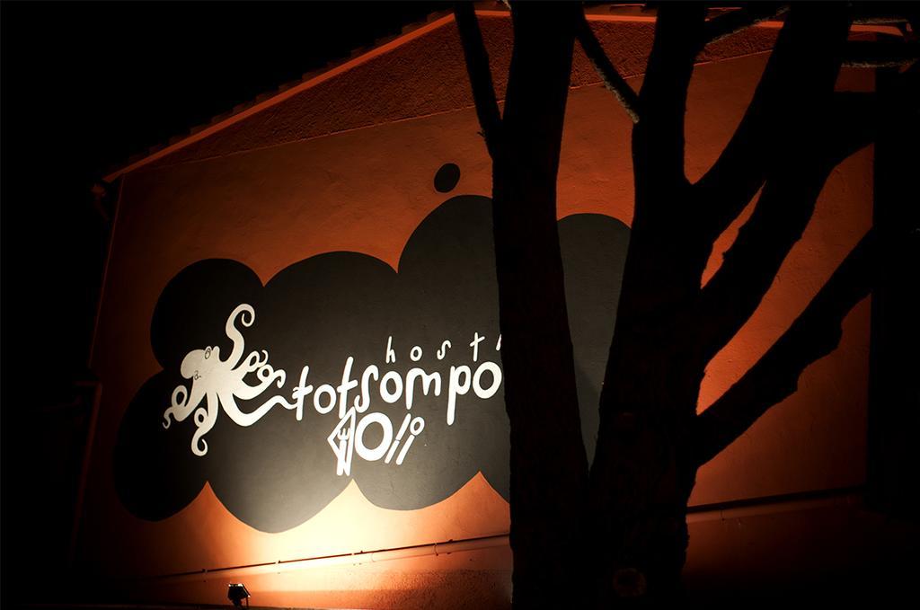 Hostal Totsompops Колера Екстериор снимка