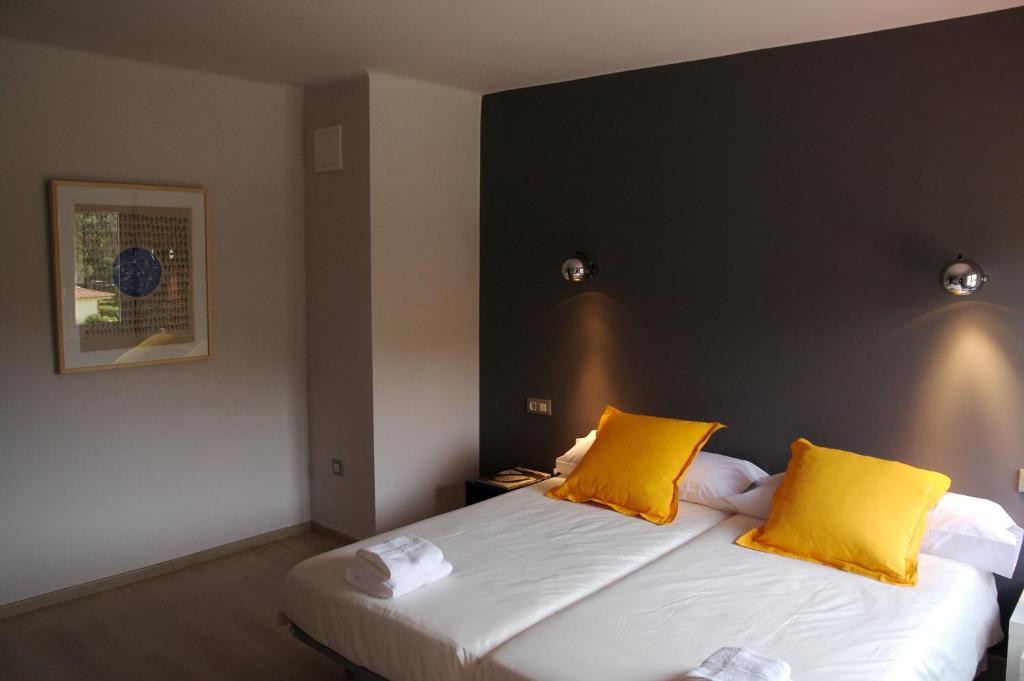 Hostal Totsompops Колера Екстериор снимка